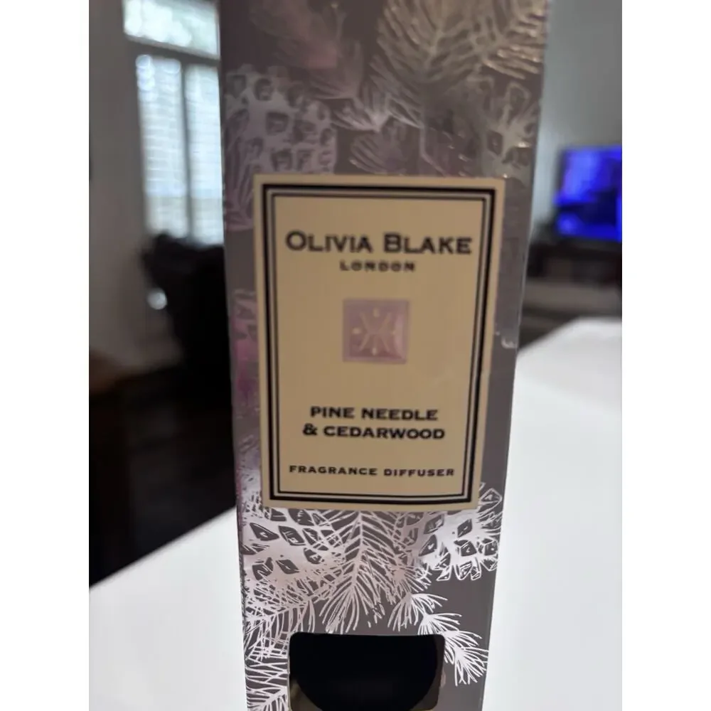 New OLIVIA BLAKE London PINE NEEDLE & CEDARWOOD Diffuser 3.3 ounce